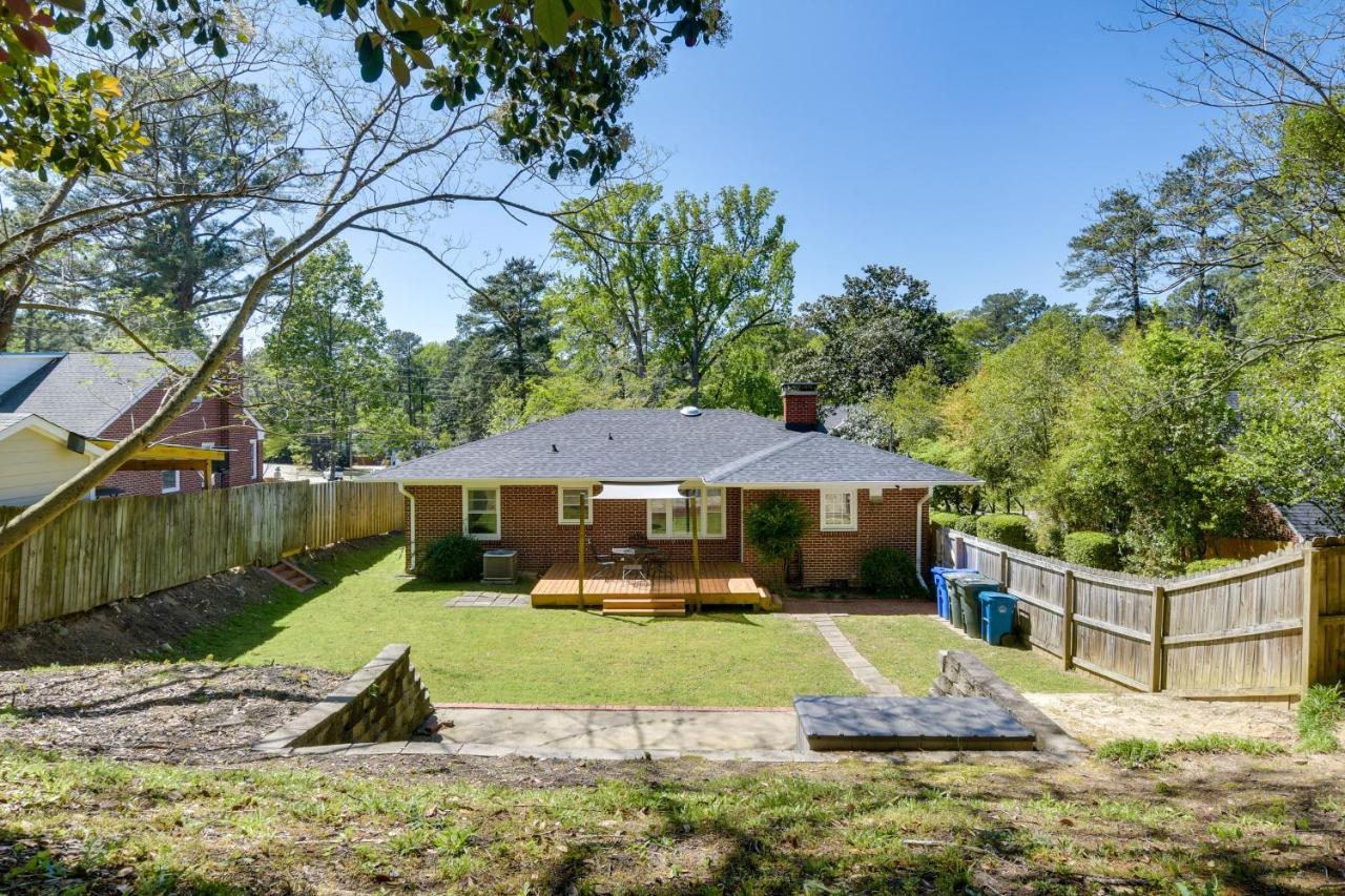 Fayetteville Vacation Rental - 1 Mi To Downtown! Exterior photo